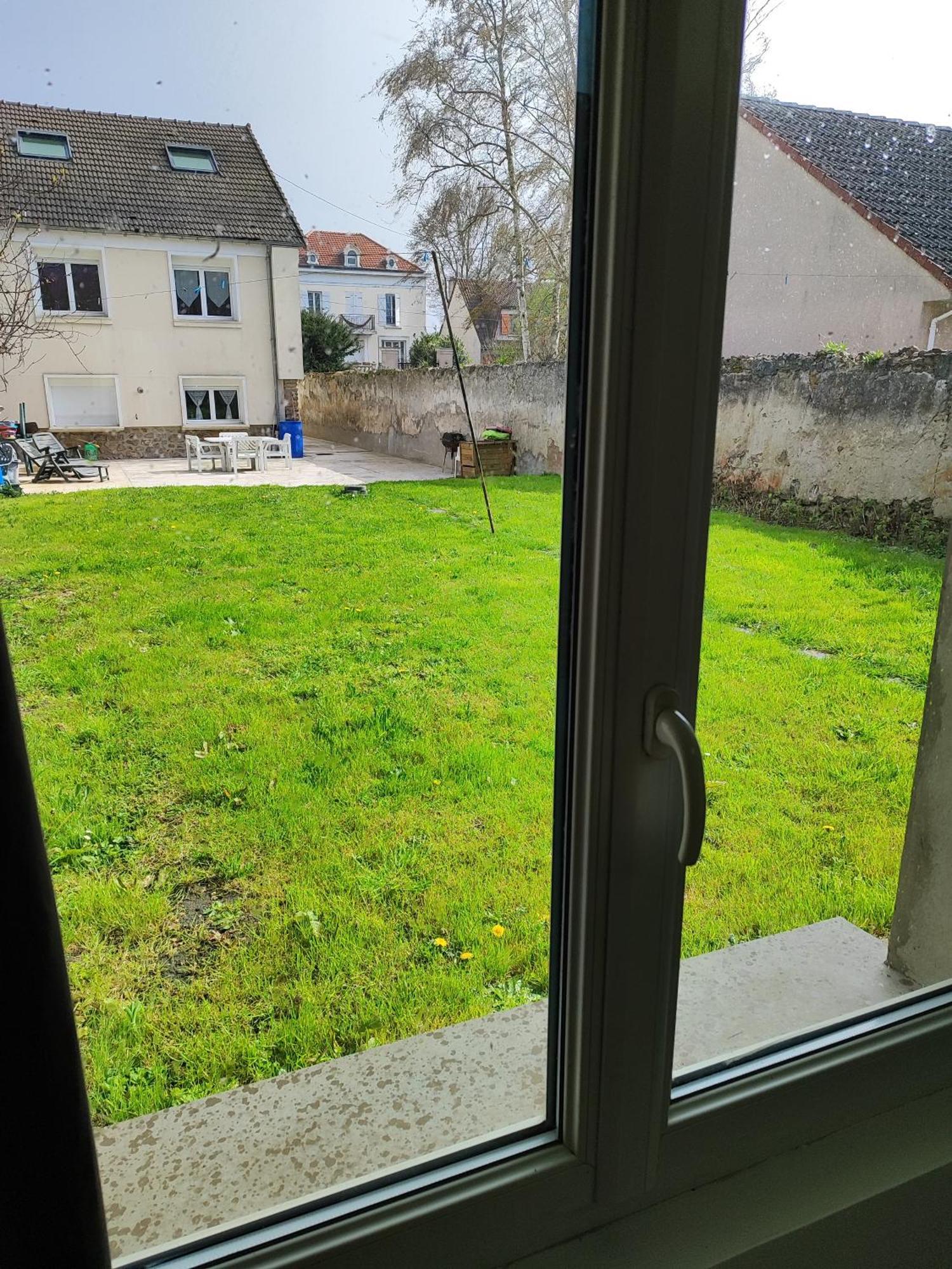 Studio Independant Avec Jardin Au Calme ヌイイ・プレザンス エクステリア 写真